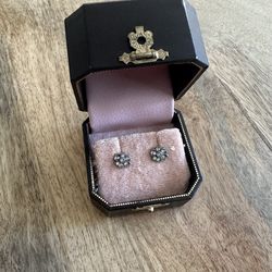 Juicy Couture Vintage Y2K Silver Flower Earring Studs
