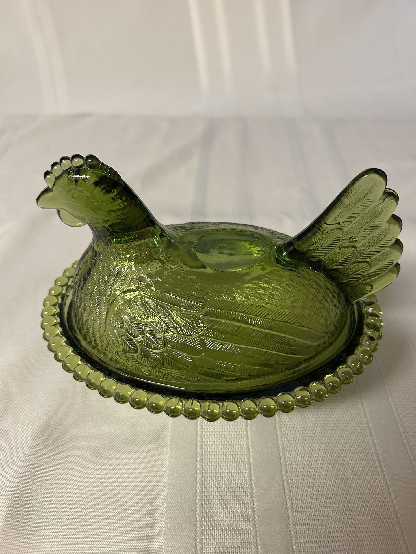 Vintage Green Indiana Glass Hen On Nest