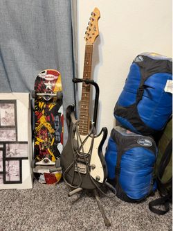 Peavey Rockmaster Electric Guitar - NEED GONE ASAP