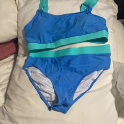 2 Piece Bathing Suit 