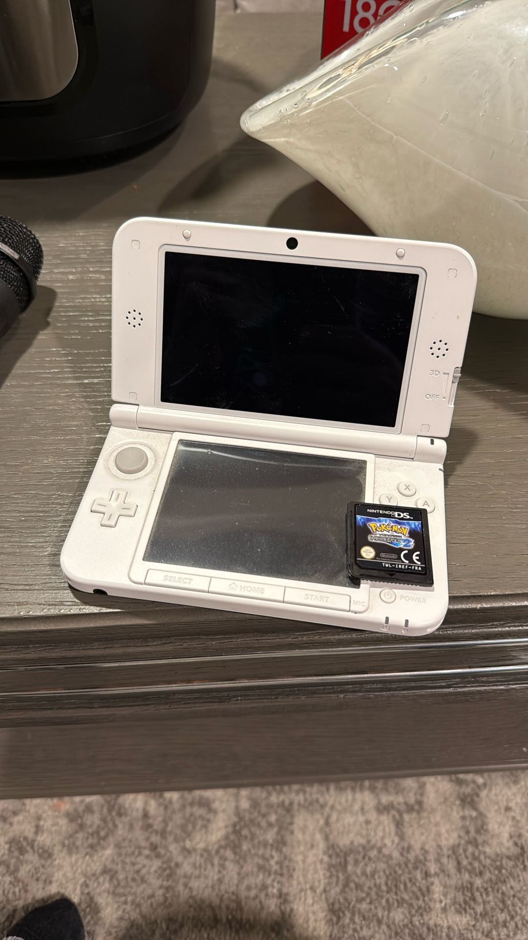 Nintendo 3DS XL + Pokémon Noire 2