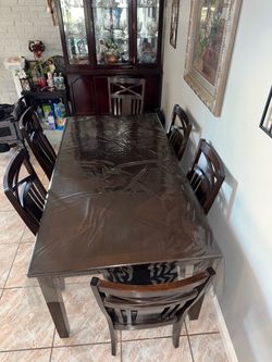 Dinette with 6 Side Chairs  Burnished/Distressed Medium Oak Finish