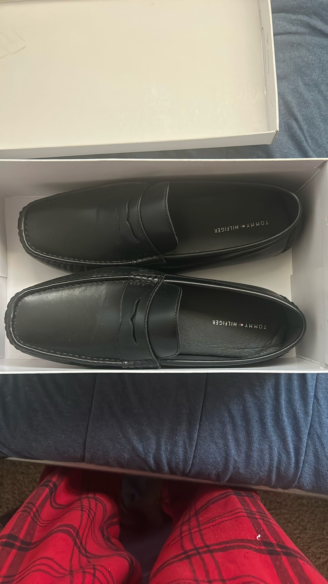 tommy hilfiger loafers 