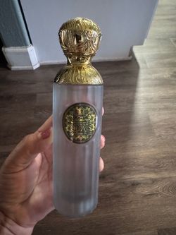 Quais Emper Valley Perfume Bottle