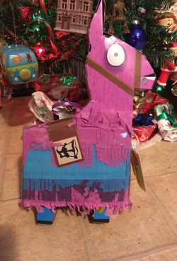 FORTNITE LOOT PIÑATA