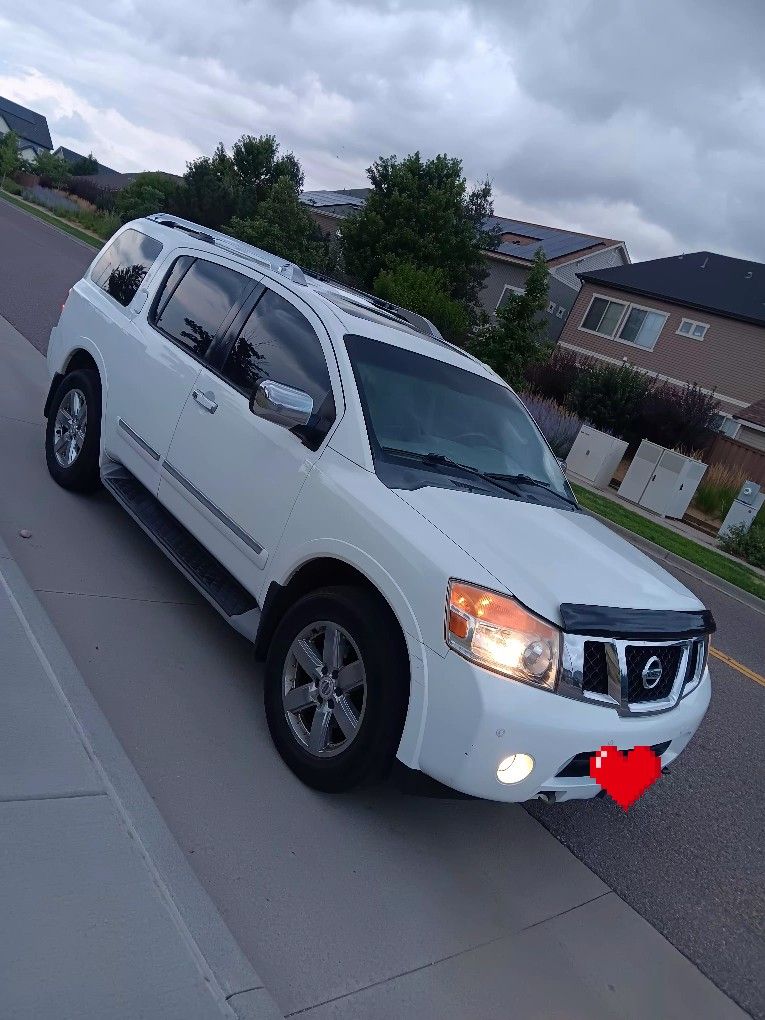 2012 Nissan Armada