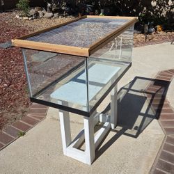 Glass pet terrarium, habitat, fish water tank