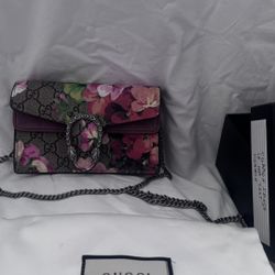 Gucci Mini Dionysus GG Supreme In Bloom- Authentic 