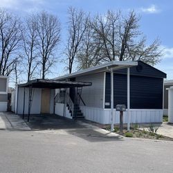 Mobile Home. For Sale By Owner In Aurora 
