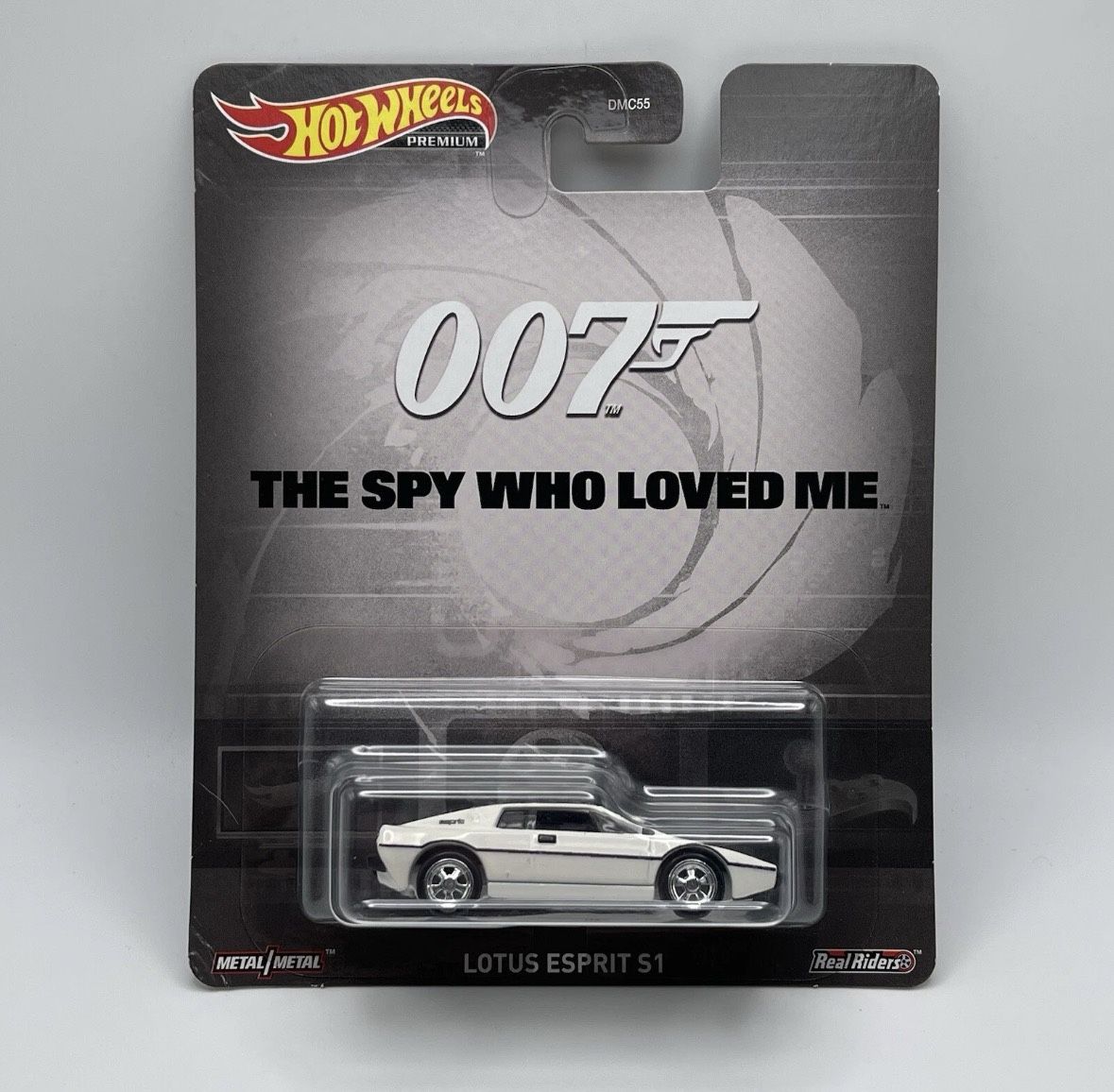Hot Wheels 2024 Pop Culture Premium James Bond 007 Lotus Esprit S1 NEW ON CARD