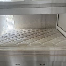 FREE FULL SIZE MATTRESS 