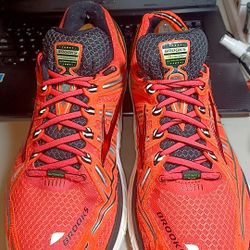Brooks Men's Transcend Running Size 13