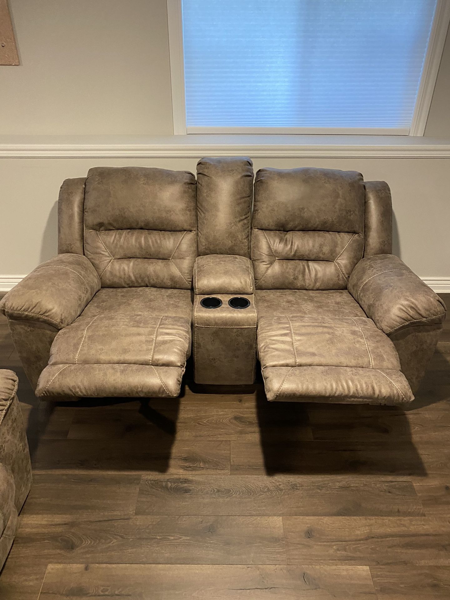 Welsford power reclining sofa hot sale