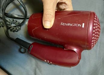 HAIR DRYER 