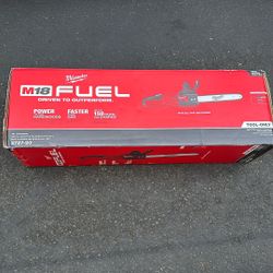 Milwaukee Fuel 16” Chainsaw 