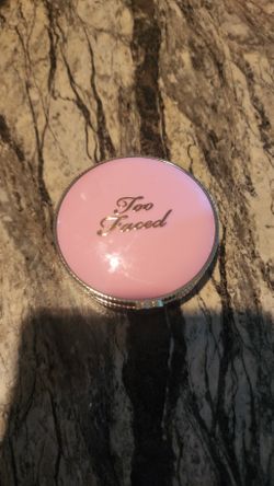 Too Face Blush 