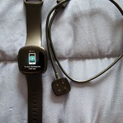 Fitbit Versa 3 Fitness tracker 