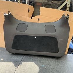 2020 - 2024 TESLA MODEL Y - REAR TAIL GATE BOTTM LOWER INSIDE TRIM OEM