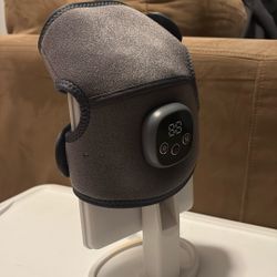Heated Wireless Knee Pad Massager + Additional Strap + Charging Cord 