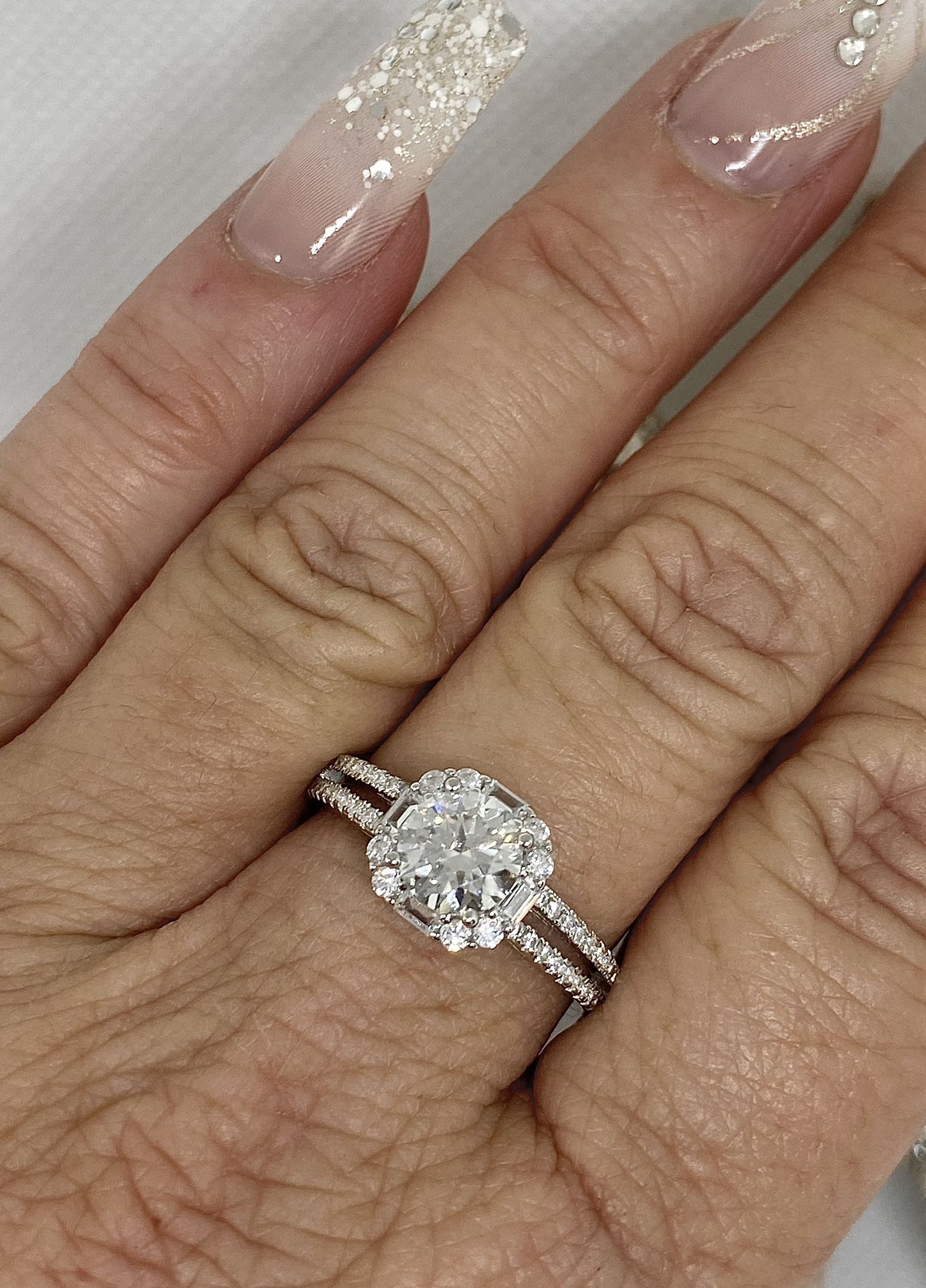 NEW! 1CT. Round Brilliant Halo Cut, Certified Moissanite...