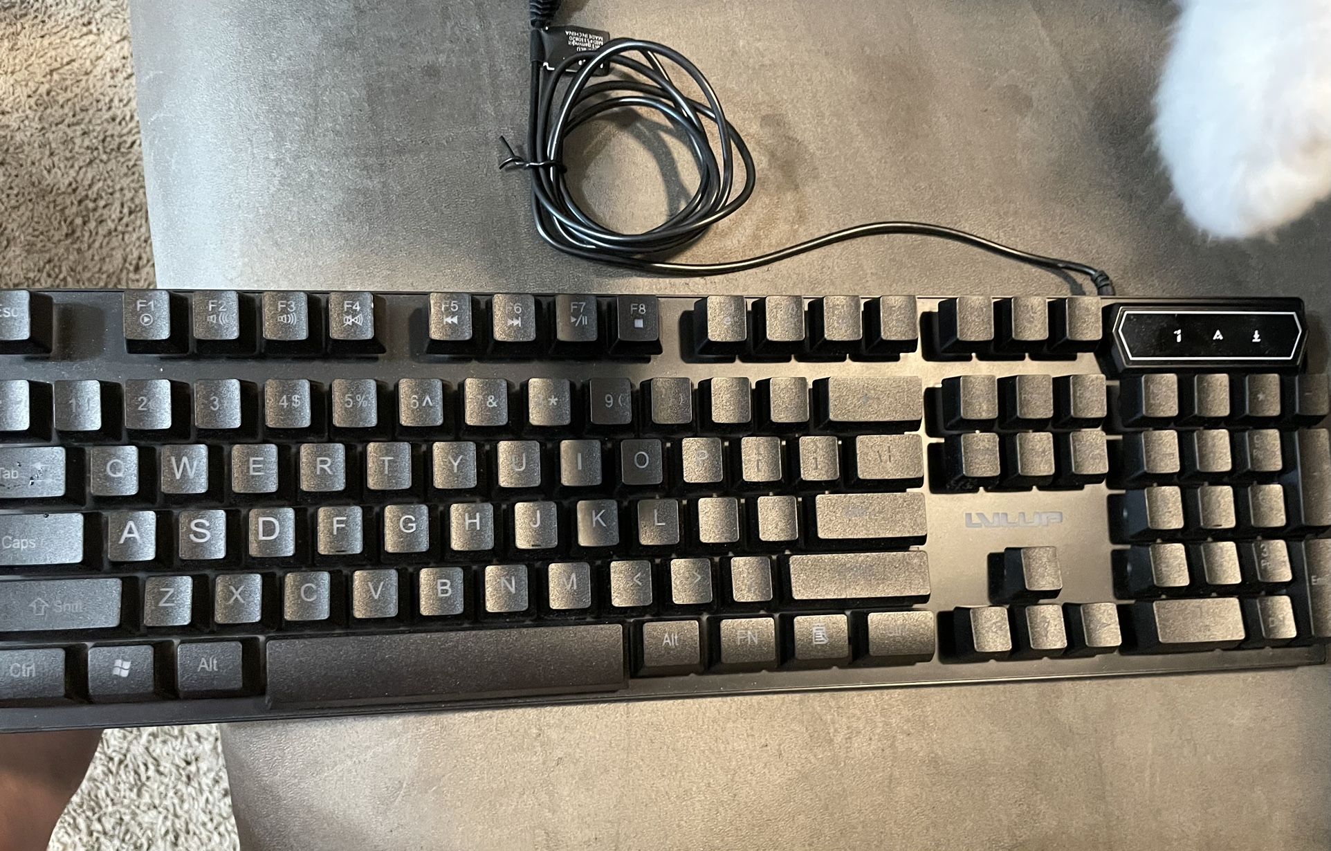 LVLUP Gaming Keyboard & Headset