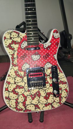 Homemade Hello Kitty Electric Guitar