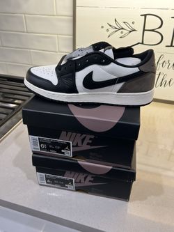 Jordan Retro 1 Mocha Low 6.5 And 4y