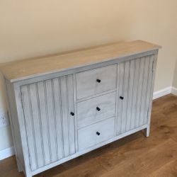 TV Stand/Dresser