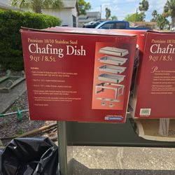 Chafing Dish Barely Used
