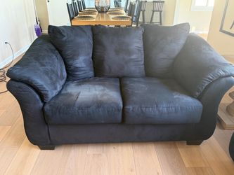 Couch set