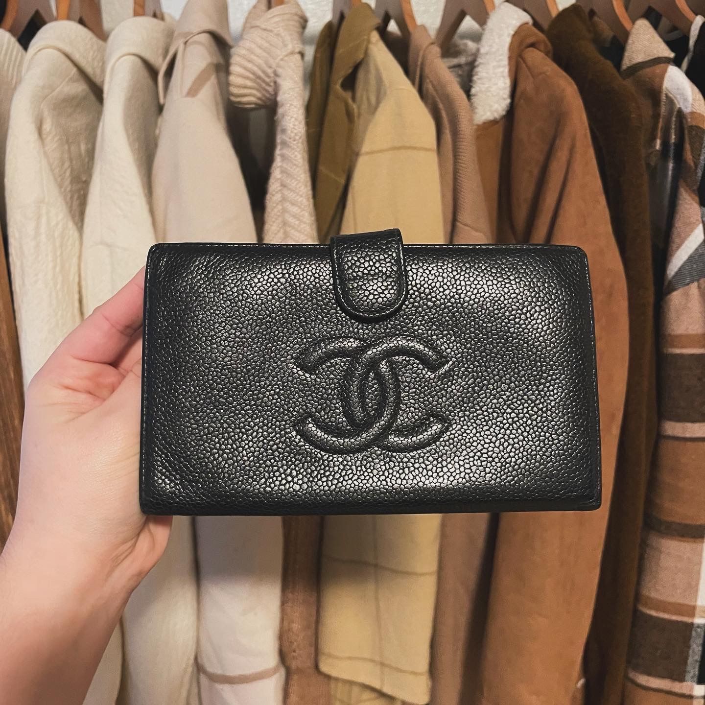 Chanel Caviar Wallet 