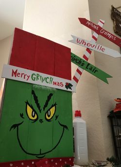 Grinch Christmas decorations