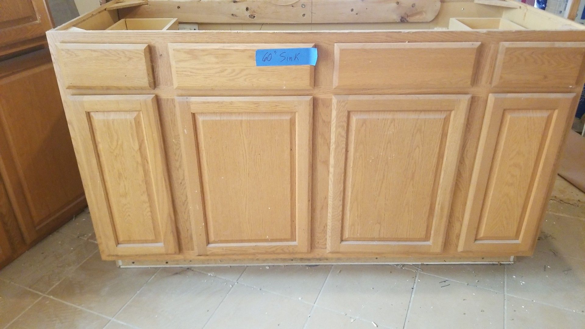 Kitchen cabinets used