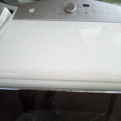 Like New Kenmore Mega Size Dryer Electric 240 V