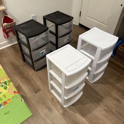 3 Drawer Plastic containers 