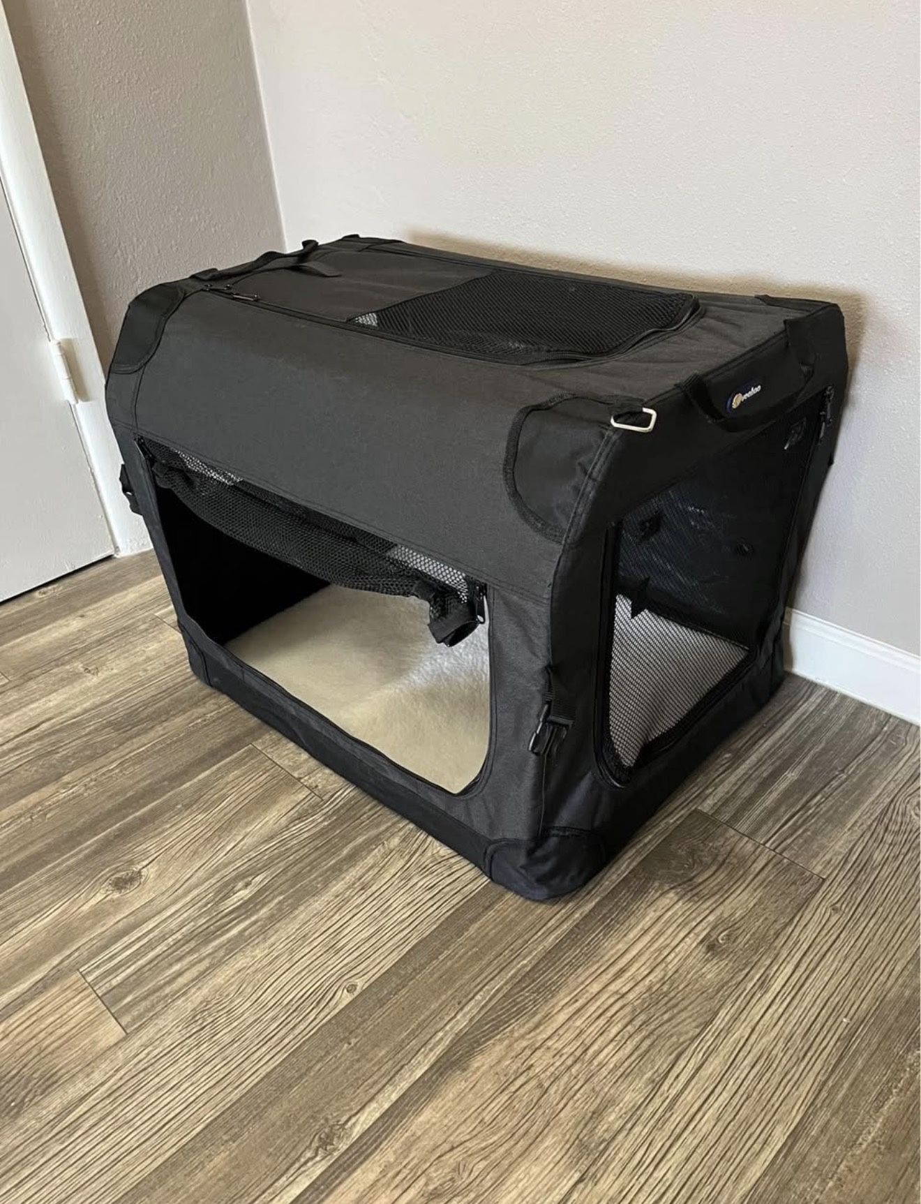 Folding Soft Dog Crate for medium Breed