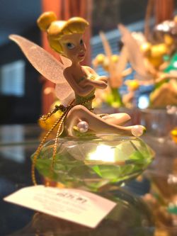 Hamilton Collection Disney Tinker Bell Sparkles "Green with Envy" Figurine No. 0371M