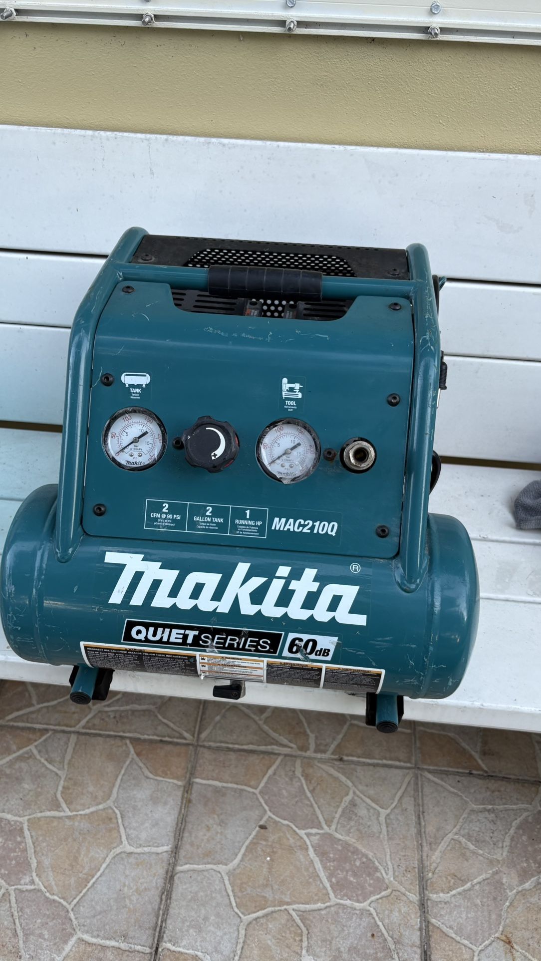 Makita Compressor 2gal barely Used