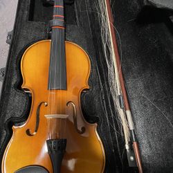 Violin with Violin Bow and Case