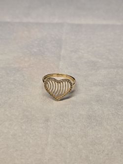 GOLD 14K Ring - Size 7 1/2