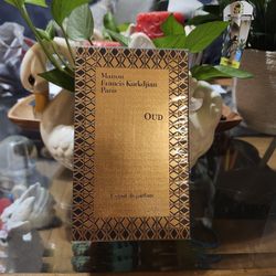 MaisonFrancis Kurkdiian Paris
OUD satin mood
