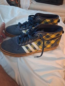 Vintage Adidas size 12 great shape