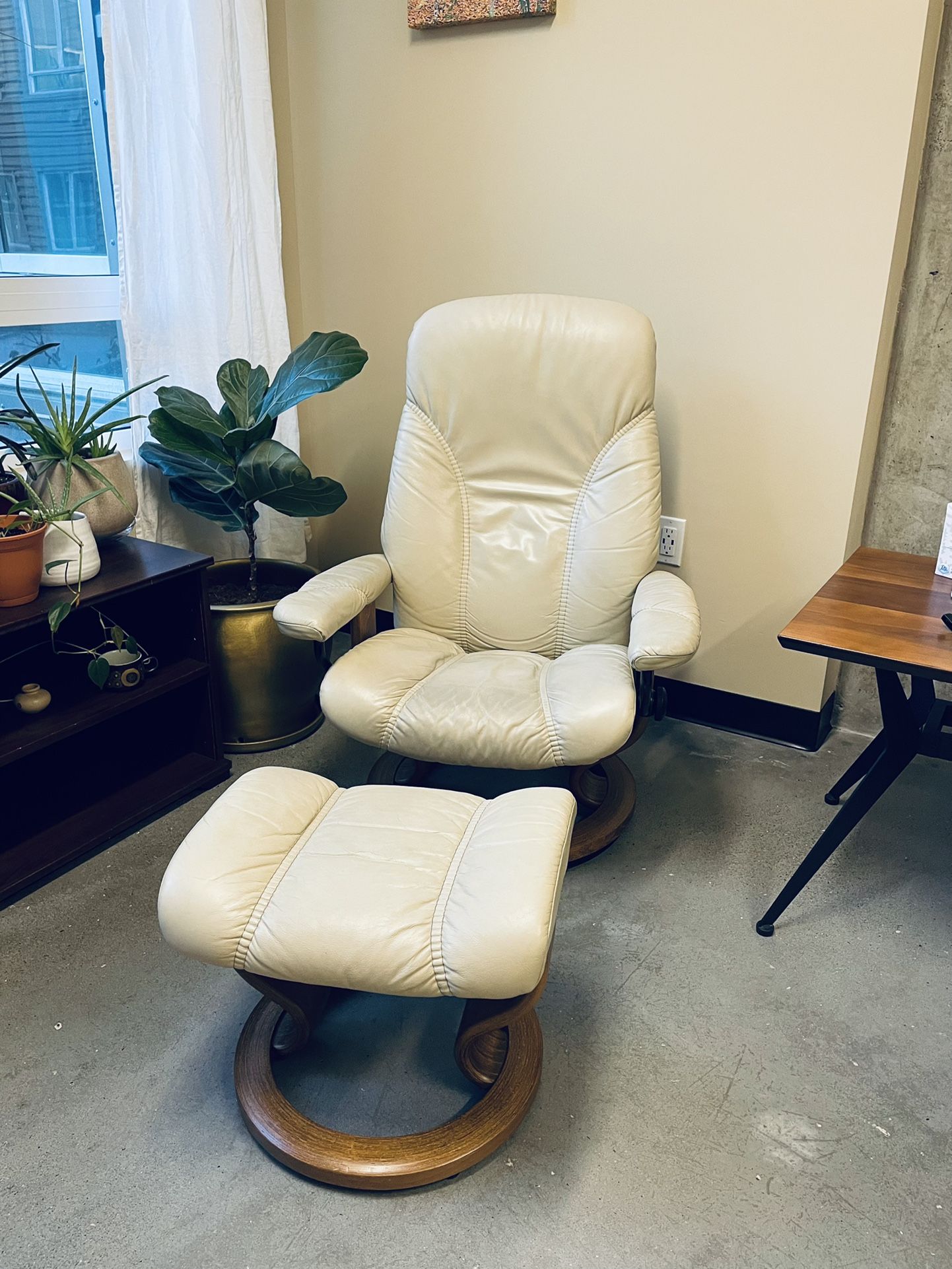 Ekornes Stressless Chair and Footstool