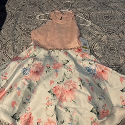 Beautiful Dress Size 14 Girls $25