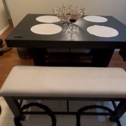 Dining Table (Nook) 