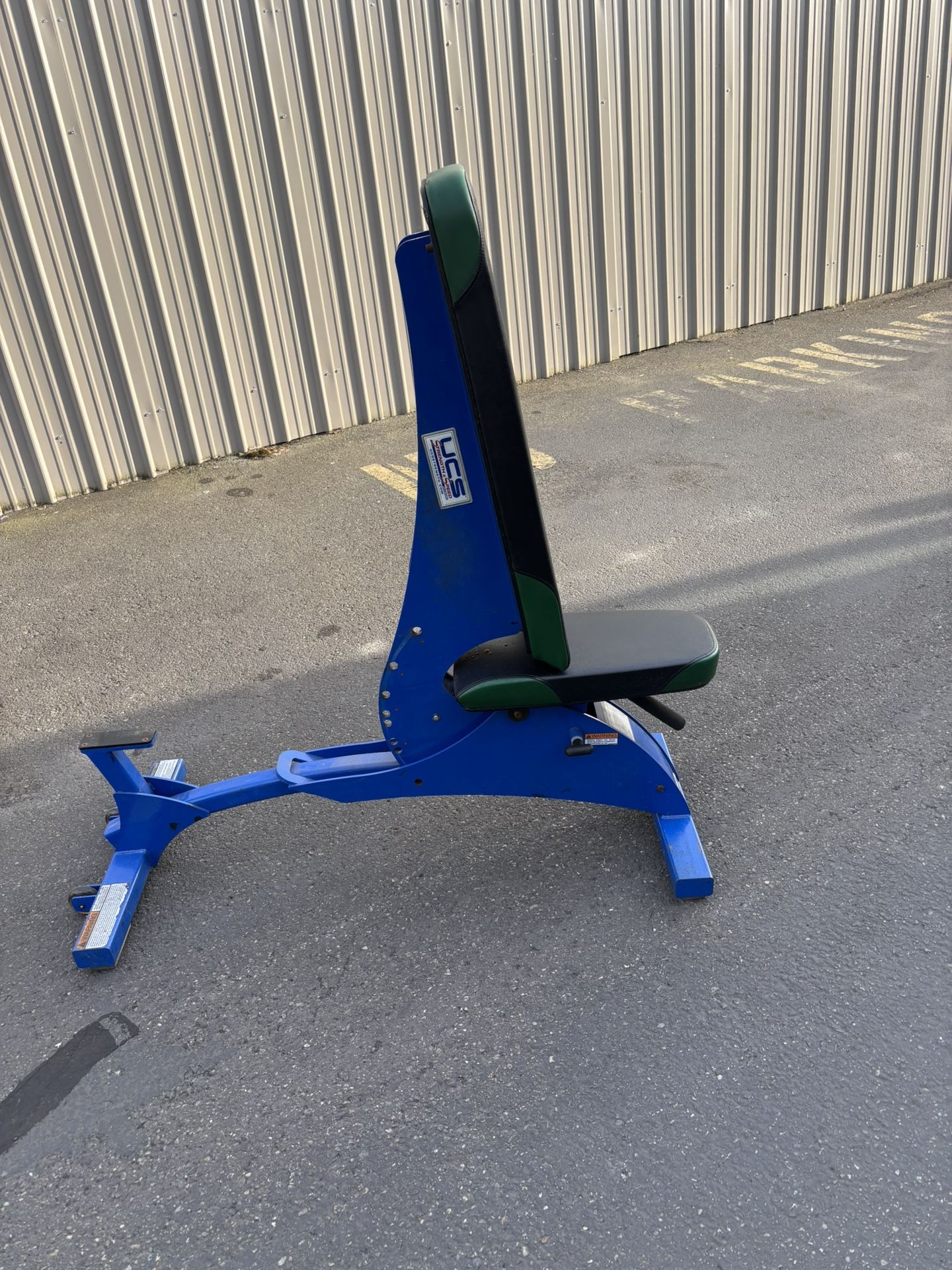 Weight Bench