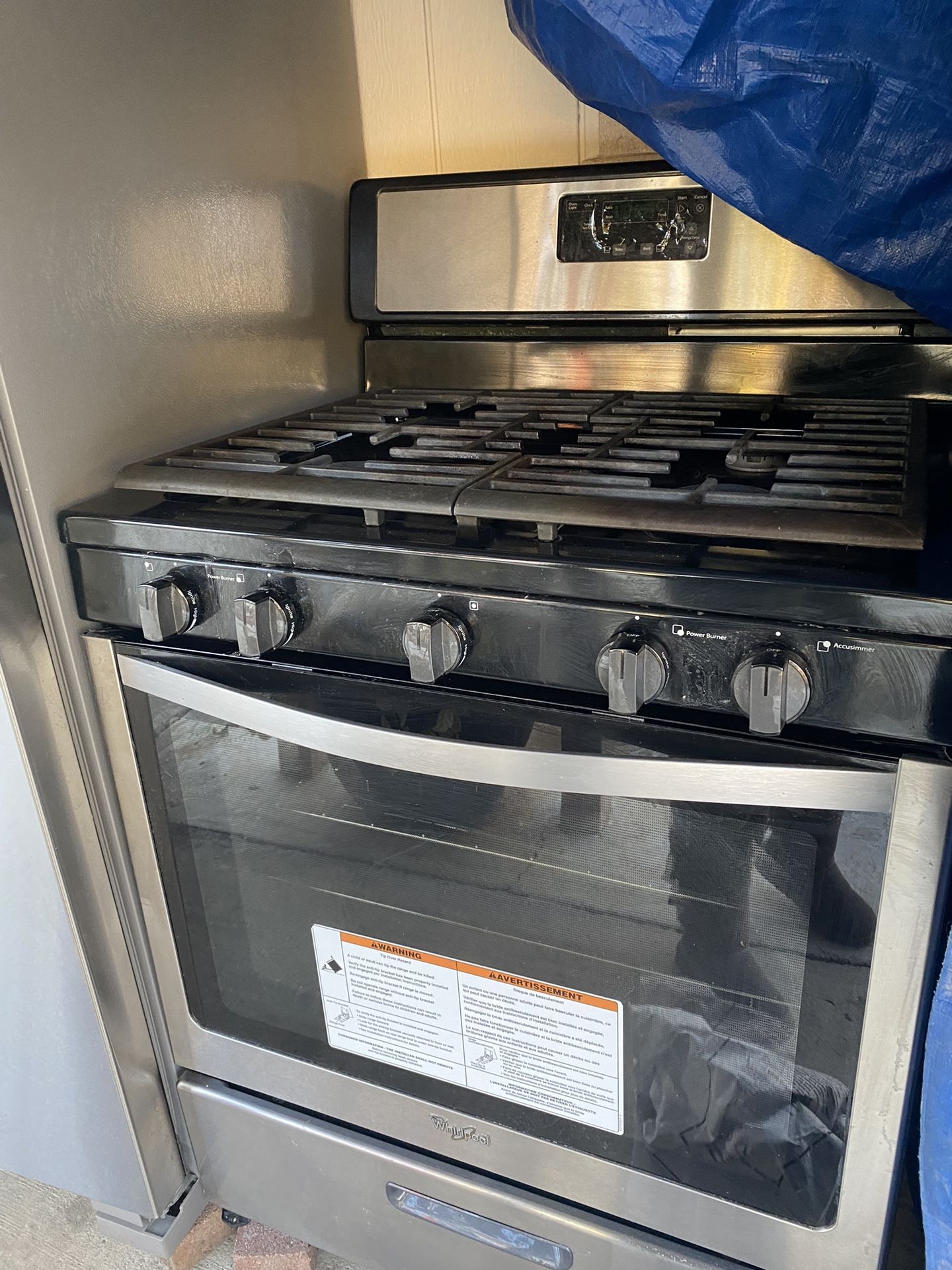 Semi new Whirlpool Stove $500