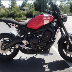 2018 XSR900