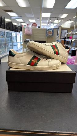 Gucci Women’s Ace Bee