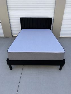 Queen bed